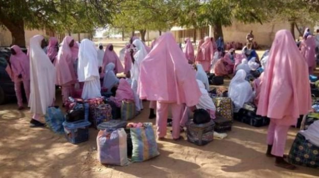 Revealed! FG Paid 5 Million Euros For Release Of Dapchi Girls