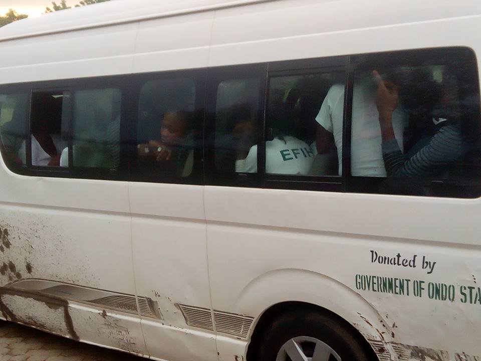 30 Nigerian female players Jam Packed inside 14-seater bus, to and fro – Photos