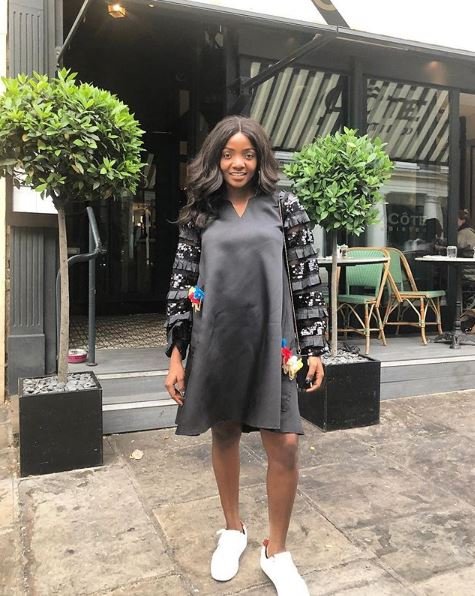 ‘Are You Pregnant?’ – Fans Ask Simi After She Shared This Photo Online