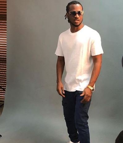 Busty Lady Tells Paul Okoye She Had a Dream of Them Having S€x And See Reply he Gave her