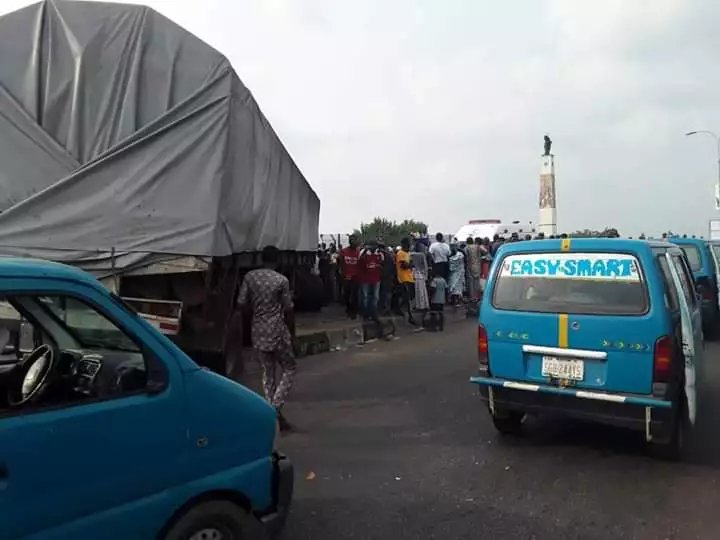 Truck crushes okada rider to death in Osun