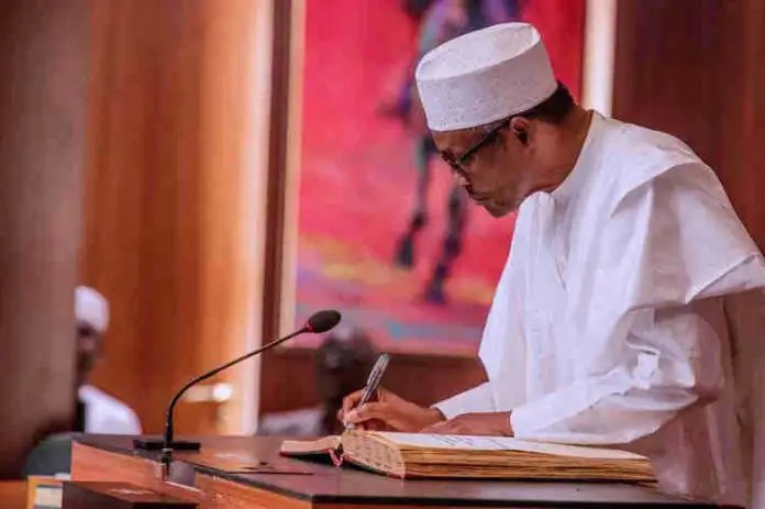 Buhari signs quarantine regulations on lockdown