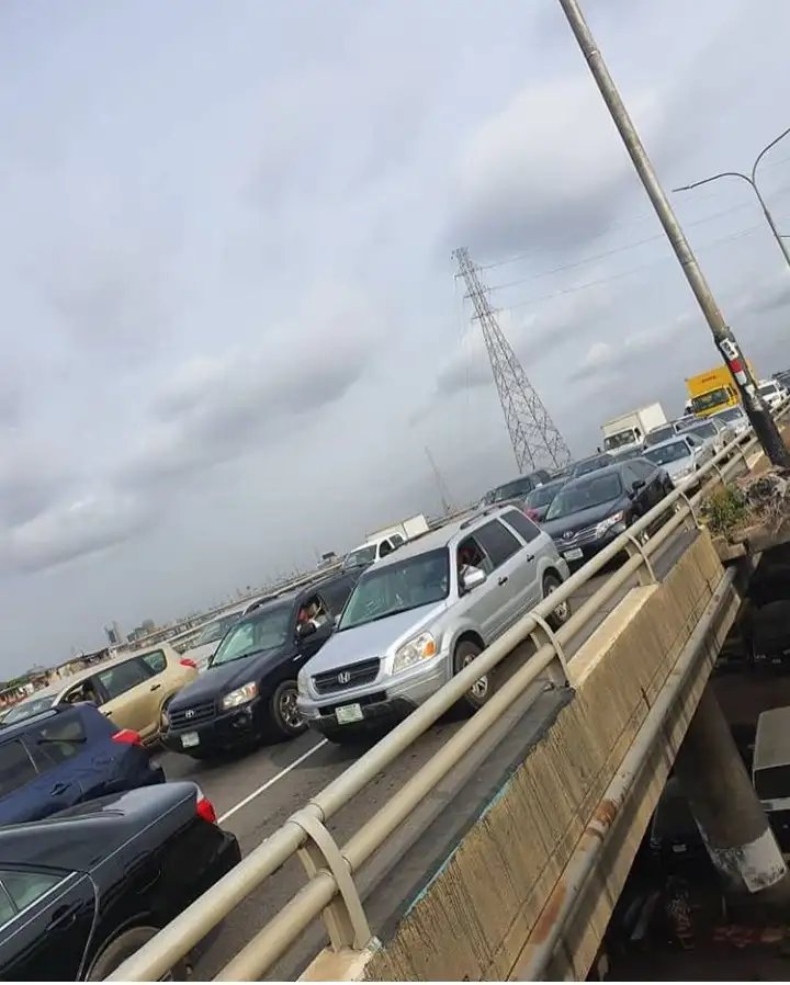 Heavy traffic on Third Mainland Bridge despite lockdown in Lagos