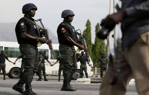 Curfew: Police Impound 322 Vehicles, 241 Motorcyles, 61 Tricycles For Violating Order in Oyo