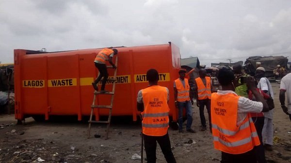 Lagos street sweepers protest unpaid wages