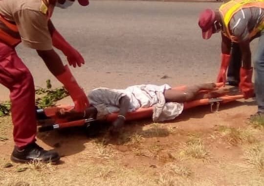 Body Of Unidentified Woman Found Dumped By The Roadside In Ibadan