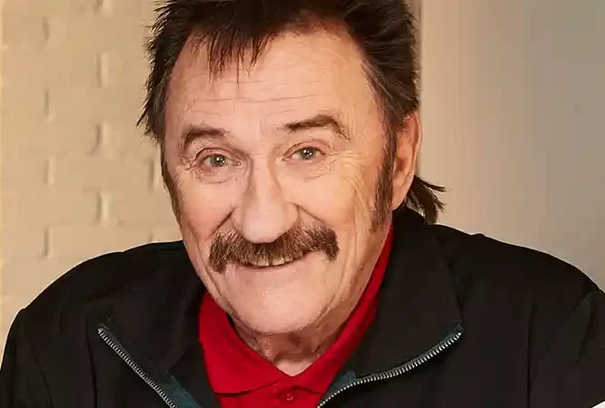 Paul Chuckle Net Worth, Biography, Wife, Age, Brothers, Family, Height, Wiki