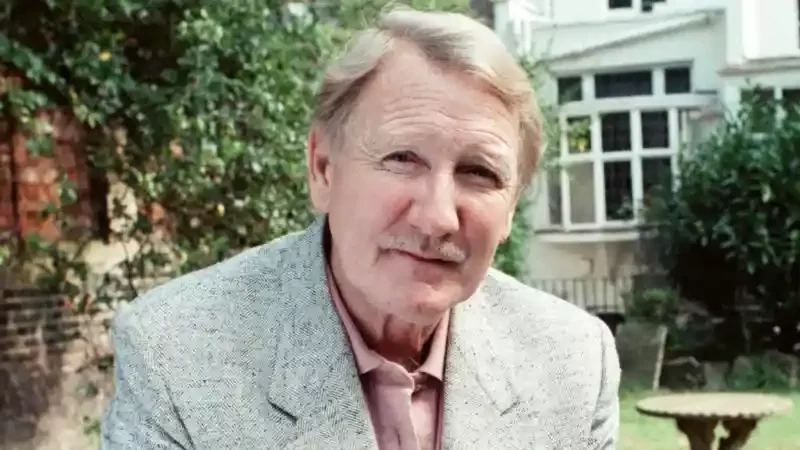 Leslie Phillips Cause of Death? How Did Carry On and Harry Potter Star Die Revealed