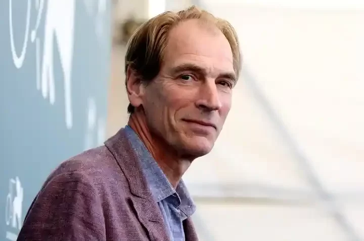 Julian Sands Biography, Net Worth, Age, Wife, Children, Family, Illness ...