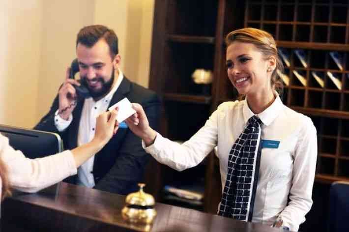 Hotel Receptionist Jobs In UAE