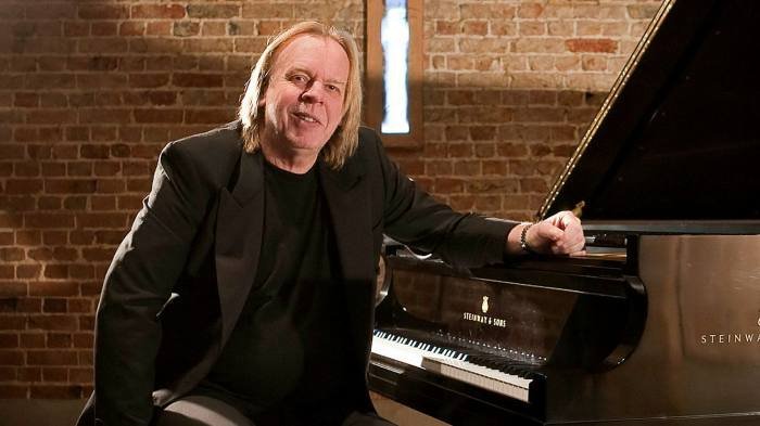 Rick Wakeman Bio, Age, Career, Net Worth, Height, Wife, Children