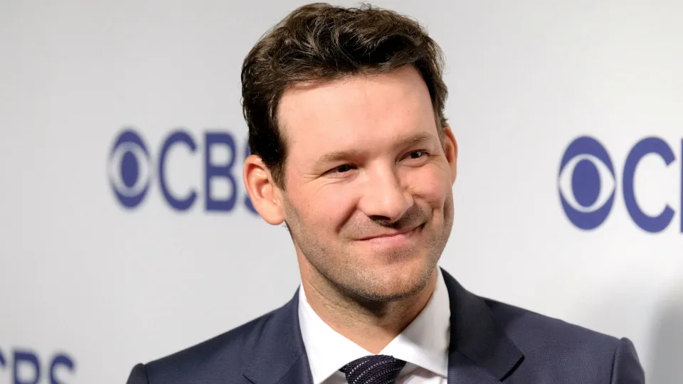 Tony Romo Net Worth & Earnings