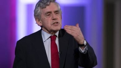 Gordon Brown Biography, Age, Height, Career, Wife, Children, Net Worth