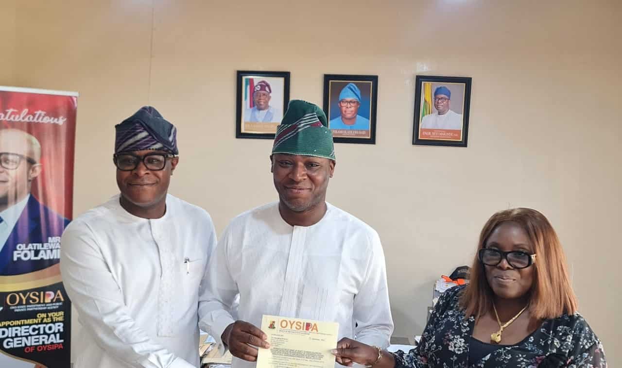 Yekinni Adeojo GRA: Oyo Govt. Hands Over Mandate Letter to Allianz WA