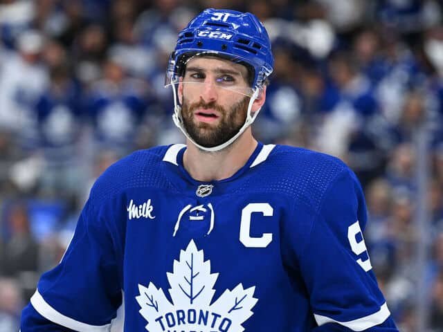 John Tavares Biography: Age, Height, Parents, Siblings, Wife, Children, Net Worth