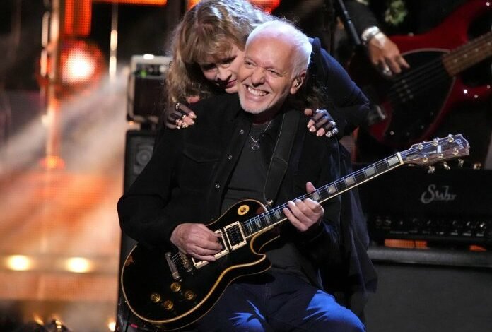 Peter Frampton Biography: Age, Height, Parents, Siblings, Wife ...