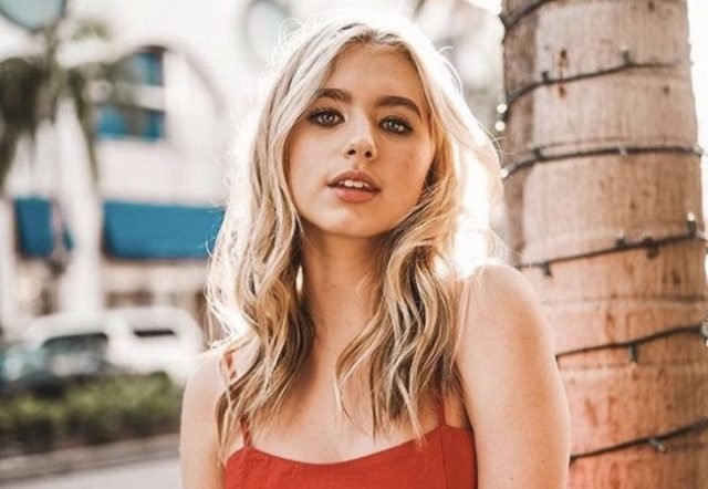 Lilia Buckingham Biography: Age, Height, Parents, Boyfriend, Net Worth