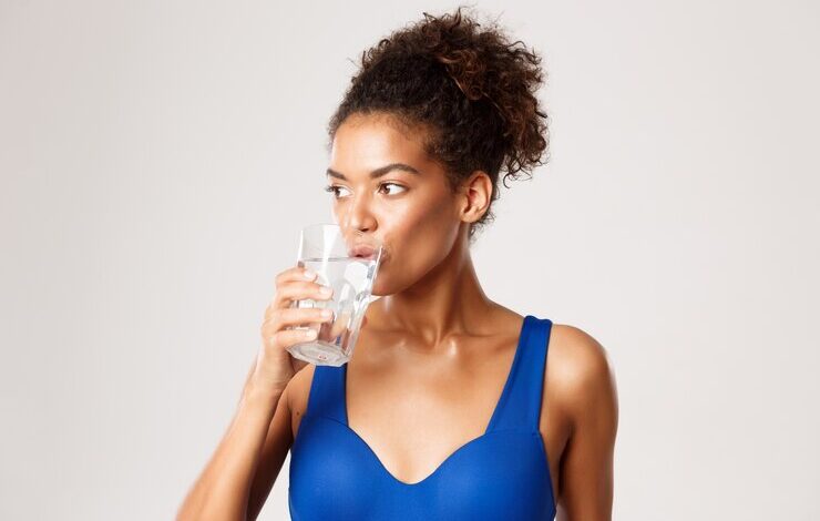 benefits of water for glowing skin, weight loss, and weight gain
